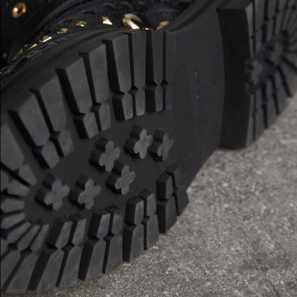 Studded leather brogue bootie NWT Burberry - Picture 3 of 5